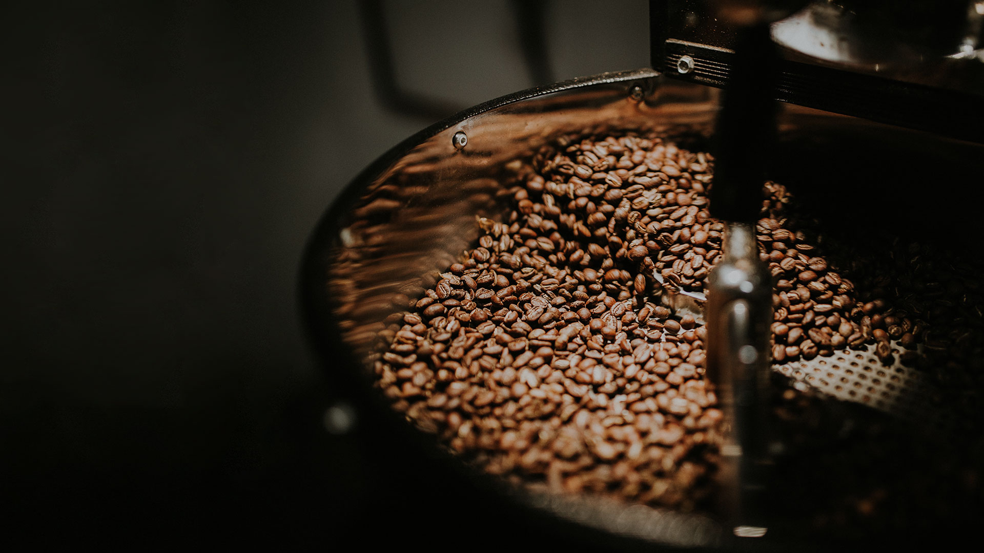 dunbraecoffeeessentilas-coffee-beans-home-slider